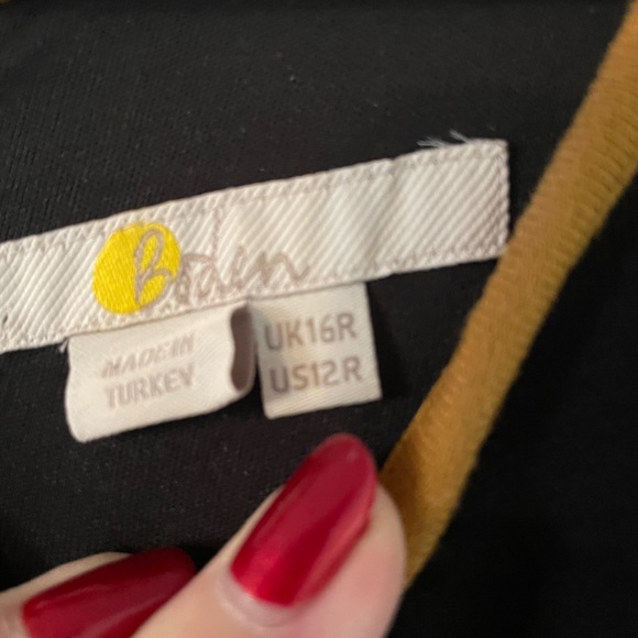 Boden dress - Picture 2 of 2